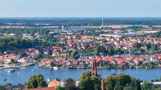 Luftbild der Inselstadt Malchow